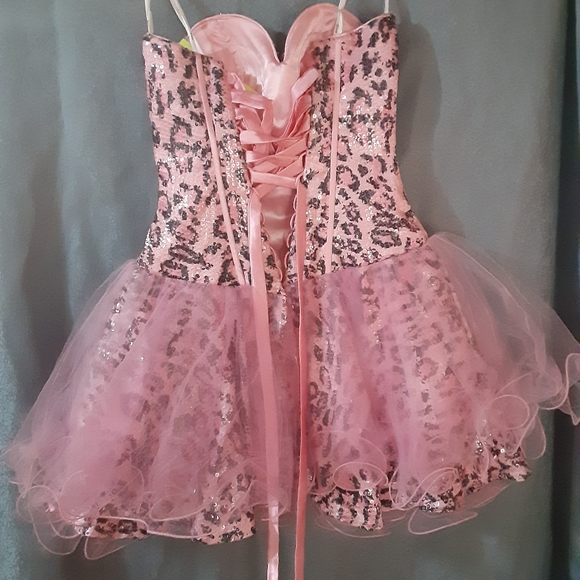 Riva designs - Picture 3 of 4